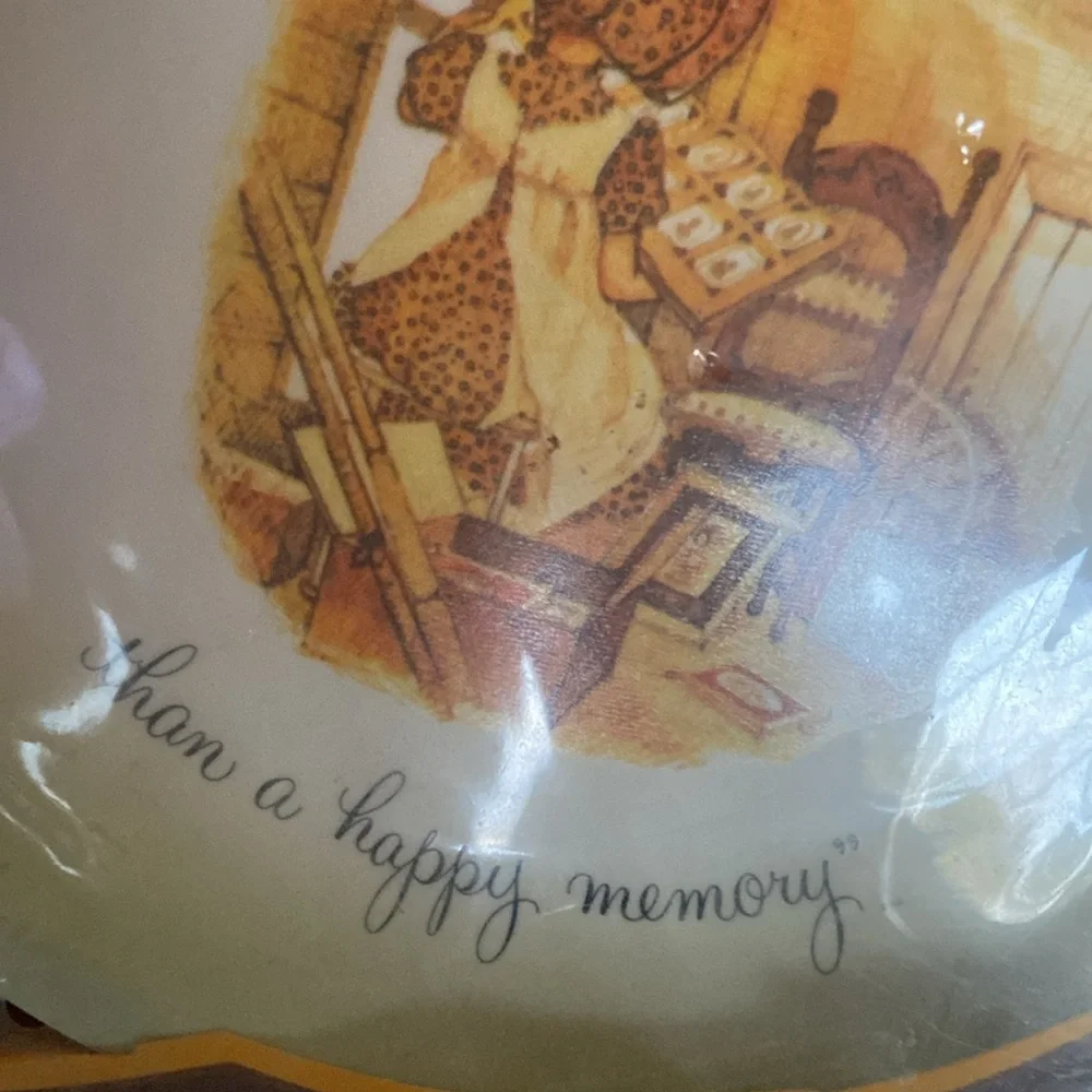 Holly Hobbie Collections Vintage 1974 Nothing Last Longer than a Happy Memory